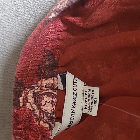 Rust Flower Pattern Shorts - Picture 4 of 5